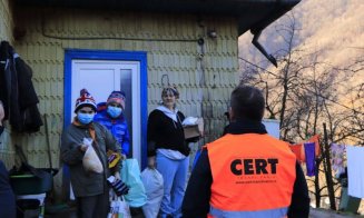 Sute de cadouri pentru 150 de familii din Apuseni. Asociația CERT îl aduce pe Moș Crăciun în casele nevoiașilor din zona montană