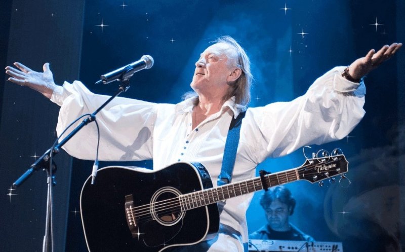 Ştefan Hruşcă colindă Clujul în luna decembrie