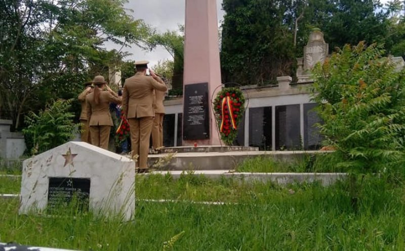 Au încurcat eroii, la Turda! Onoruri soldaților ruși, nu celor români.