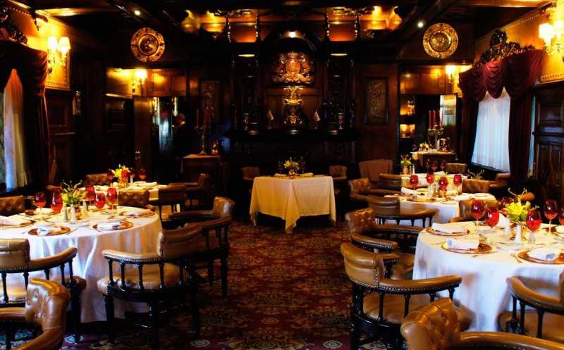 Industria restaurantelor va pierde în jur de 5.000 de locaţii la nivel naţional